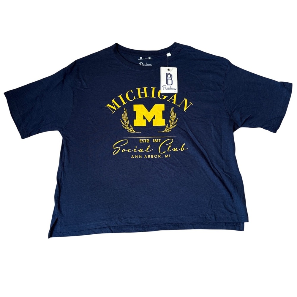 Pressbox Michigan Social Club T-Shirt Women Navy Blue Graphic NWT SIZE Medium